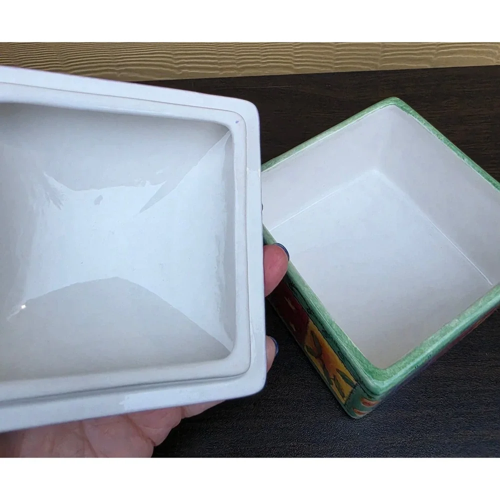 Sango Sweet Shoppe Christmas Sue Zipkin Ceramic Square Trinket Box 0913-198
